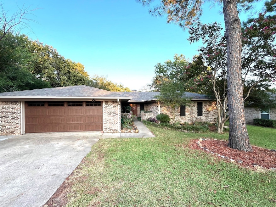 For Rent $2,100/month