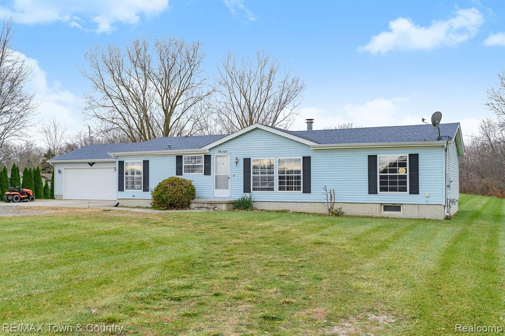 7409 N Elms Rd, Flushing, MI 48433 - photo 1