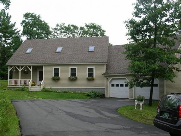 2778 Daniels Farm Rd, Saint Johnsbury, VT 05819 - photo 1