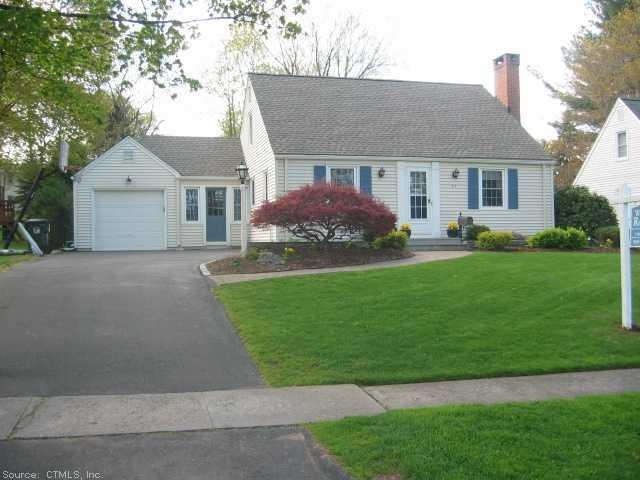57 Centerwood Rd, Newington, CT 06111 - photo 1