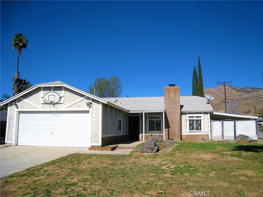 3394 Rainbow Ln, Highland, CA 92346 - photo 1