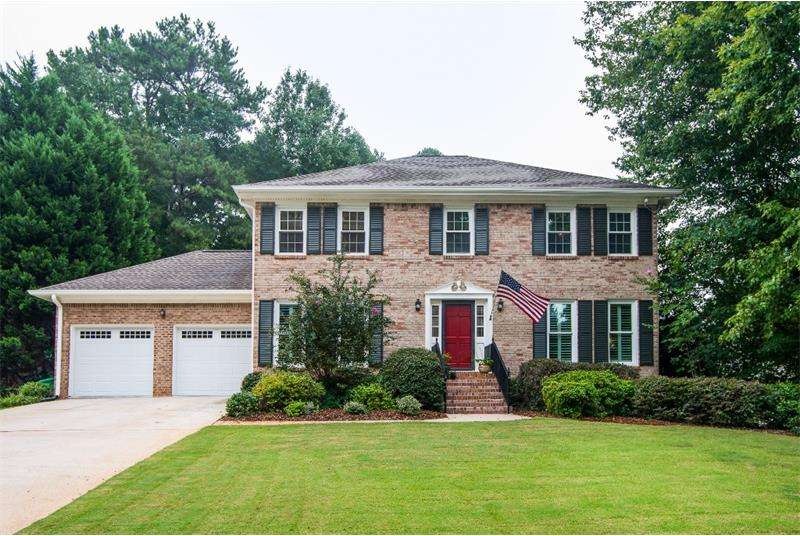 Welcome Home to Gracious living in Wembley Forest!