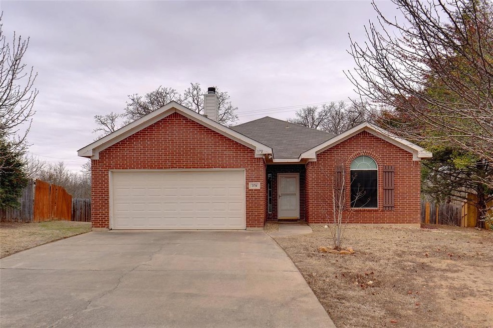 370 Dalhart Dr, Weatherford, TX 76086 - photo 1