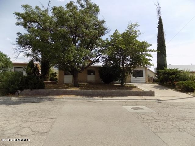 2516 Abbott Ave, Alamogordo, NM 88310 - photo 1
