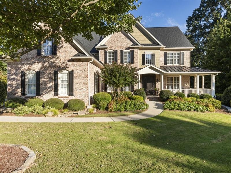 6015 Huntwood Way, Roswell, GA 30075 - photo 1