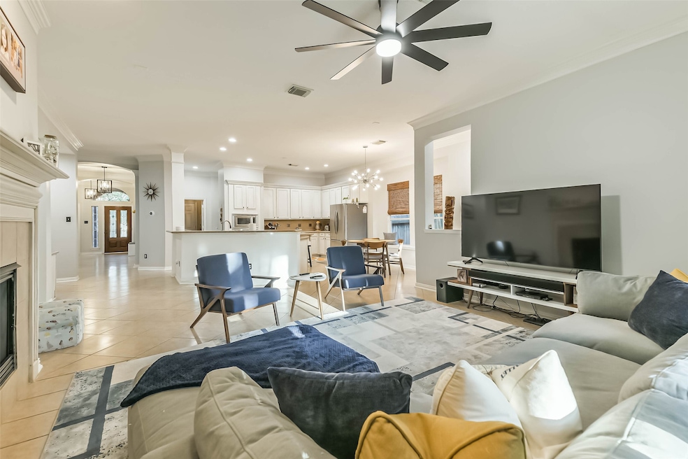 Beautiful, open concept living