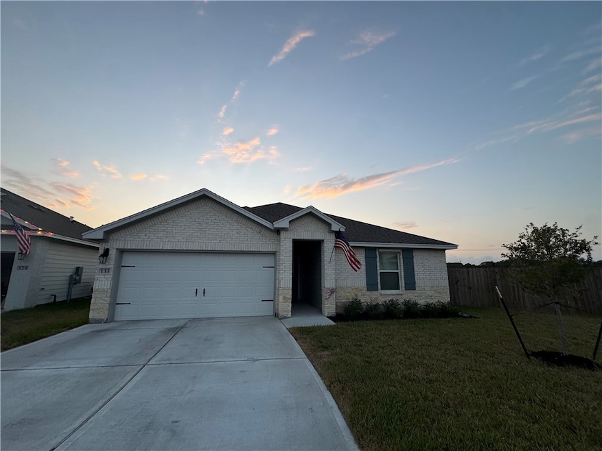 133 Antigua Dr, Rockport, TX 78382 - photo 1