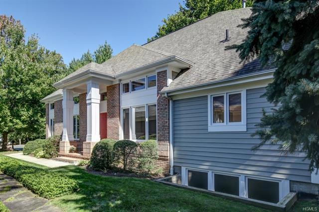 8 Stone Falls Ct, Rye Brook, NY 10573 - photo 1