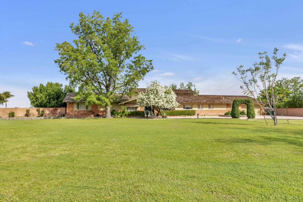 1266 E Sa-005-063-DLB 7380-MLS_Size