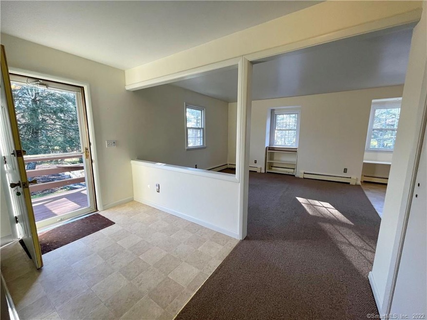 1741 Cross Hwy unit B, Fairfield, CT 06824 - photo 1