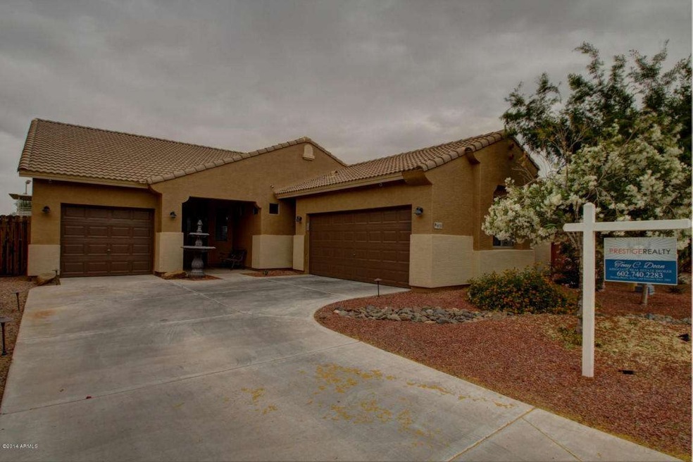 8010 South 15th Way 001