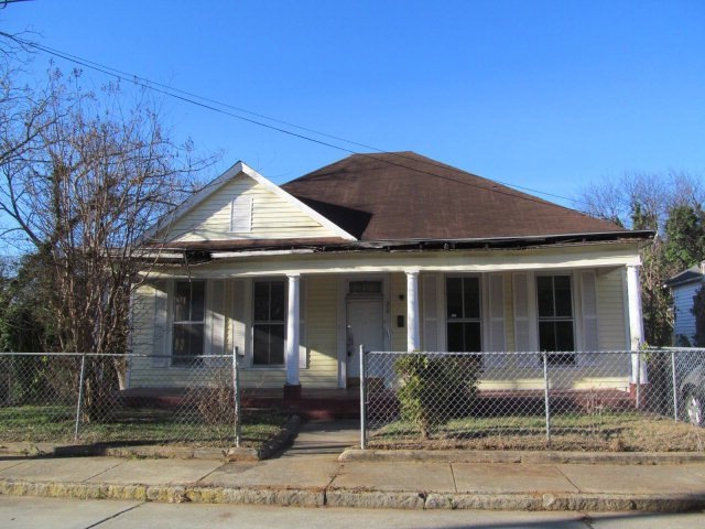 Primary Photo