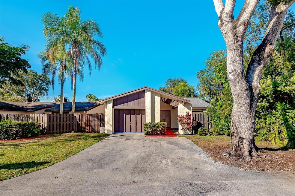 Sold $499,900 • Co-Listing Agent