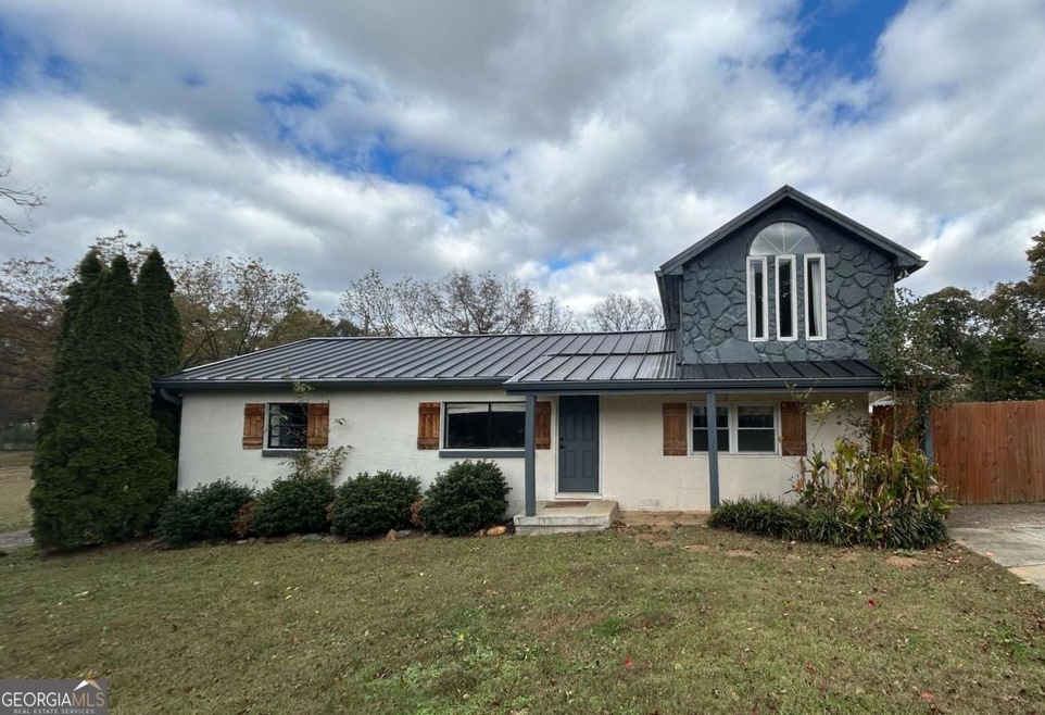 Coming Soon $240,000 • Co-Listing Agent