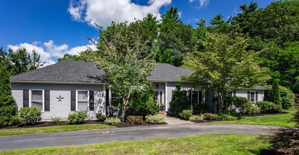 Sold $867,450 • Co-Listing Agent