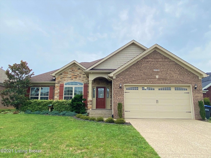 11710 Taylor Rae Dr, Louisville, KY 40229 - photo 1