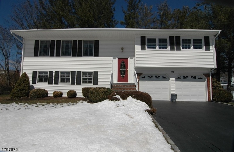 21 Brewster Place, Flanders, NJ 07836 - photo 1