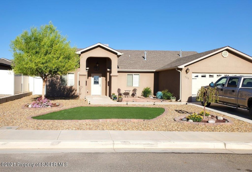 C951D10D-7FD0-4FB8-87F8-34786EB87F36