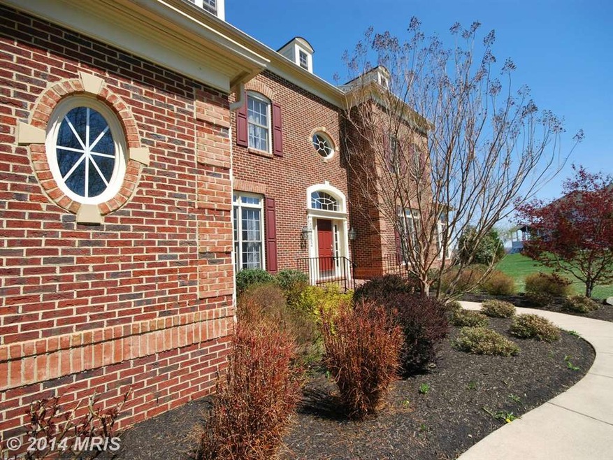 35452 Greyfriar Dr, Round Hill, VA 20141 - photo 1