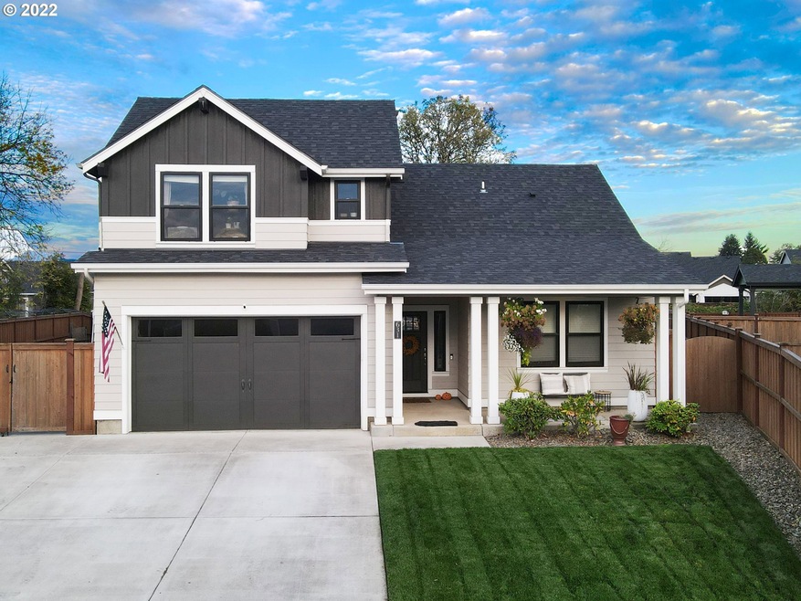 Sold $697,000 • Co-Listing Agent