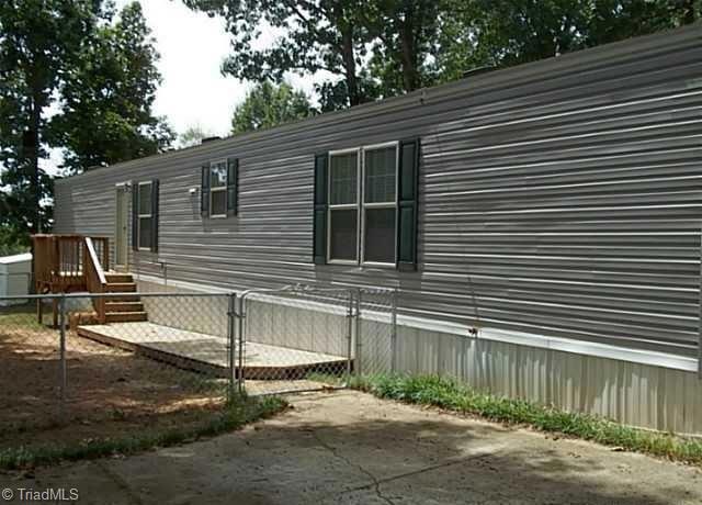 132 Treeline Dr, Statesville, NC 28677 - photo 1