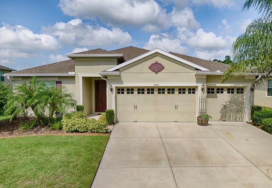 30201 Hackney Loop, Mount Dora, FL 32757 - photo 1