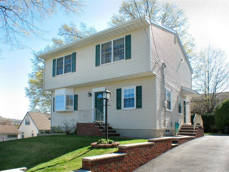 263 Boyle Ave, Totowa, NJ 07512 - photo 1