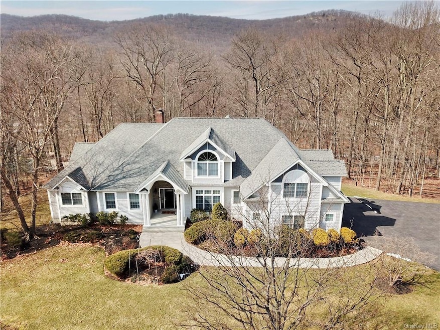 25 Col Conklin Dr, Stony Point, NY 10980 - photo 1