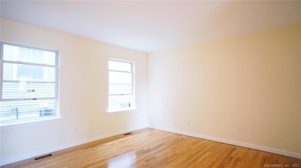 56 Stuart Ave unit 3, Norwalk, CT 06850 - photo 1