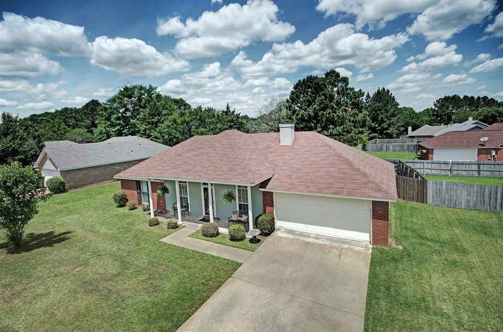 6009 Cedar Glenn Dr, Byram, MS 39272 - photo 1