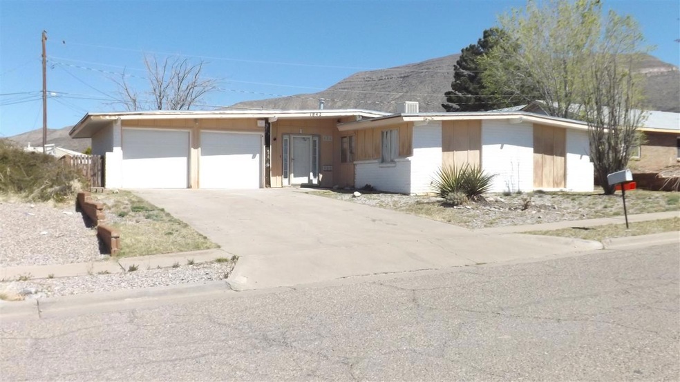 1842 Crescent Dr, Alamogordo, NM 88310 - photo 1