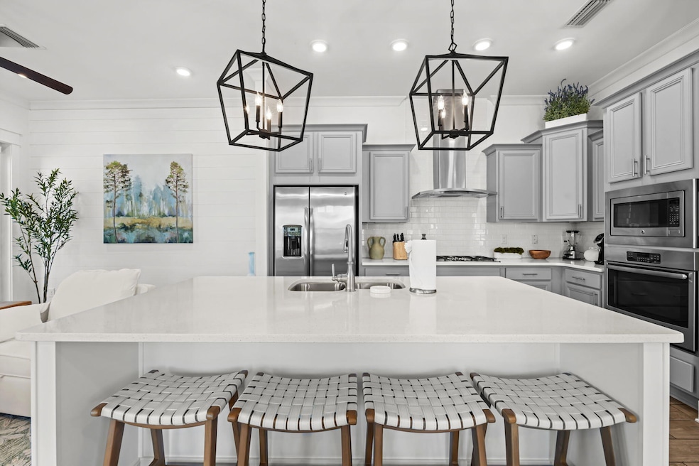 Kitchen and Kitchen Island