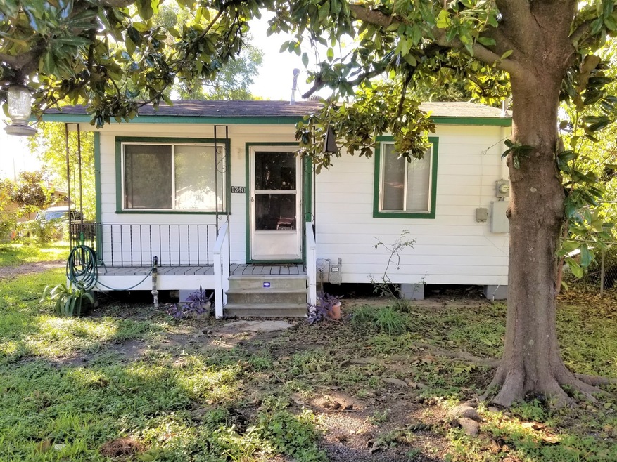 1310 Gale St, Houston, TX 77009 - photo 1