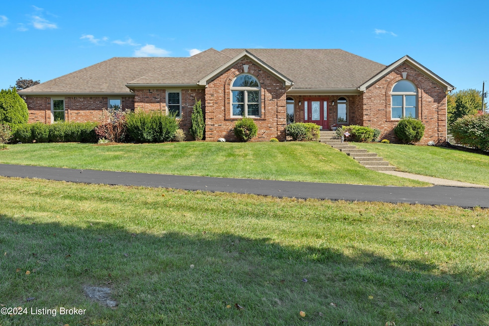 Sold $1,275,000 • Co-Listing Agent