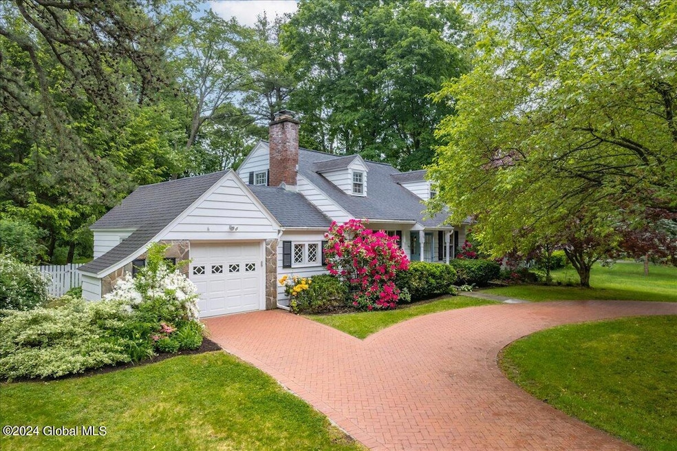 38 Loudon Pkwy, Albany, NY 12211 - photo 1