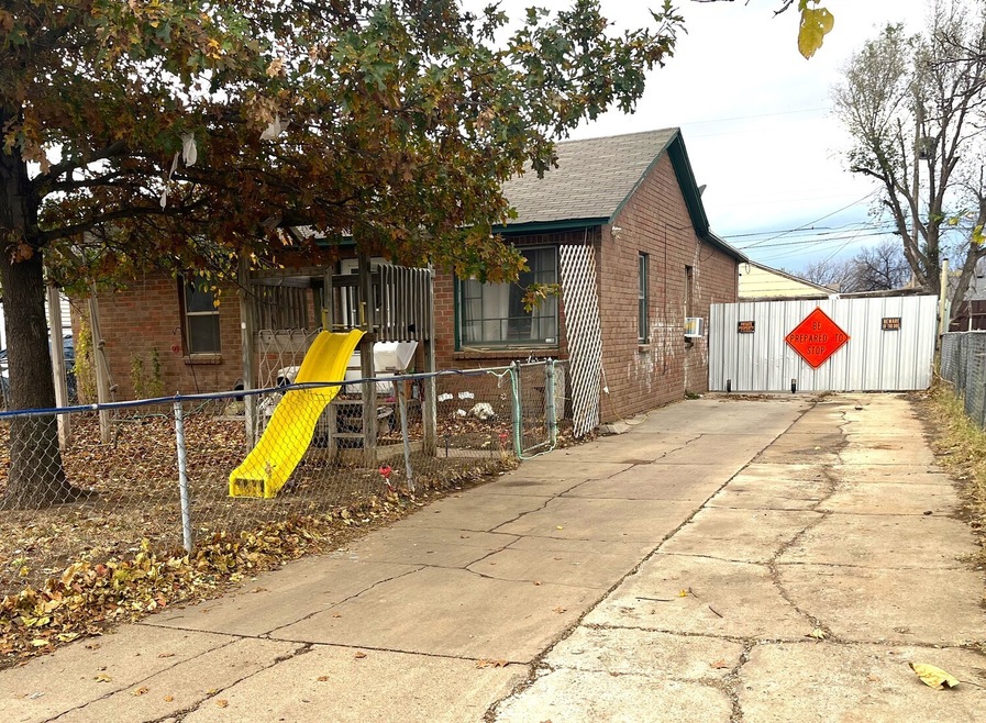 1625 N Woodland St, Amarillo, TX 79107 - photo 1