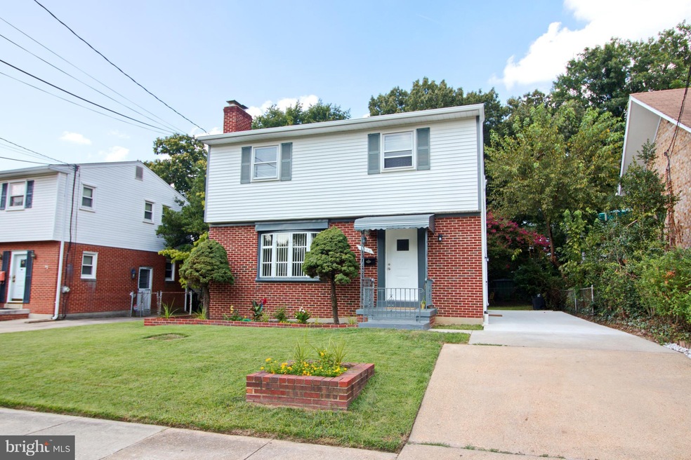 6304 Roanoke Ave, Riverdale, MD 20737 - photo 1