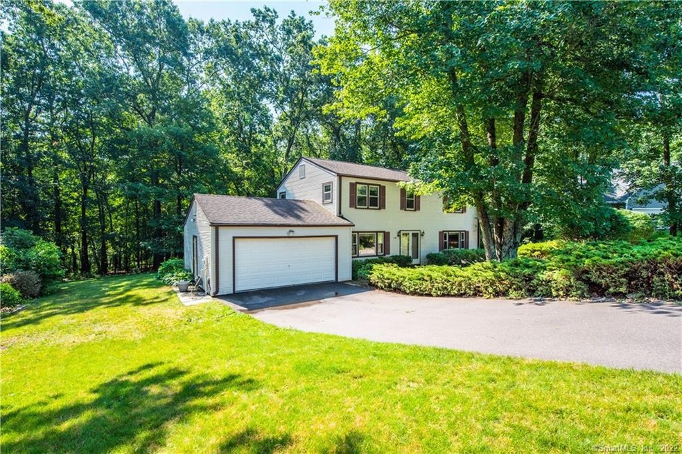 170 Knollwood Rd, Manchester, CT 06042 - photo 1