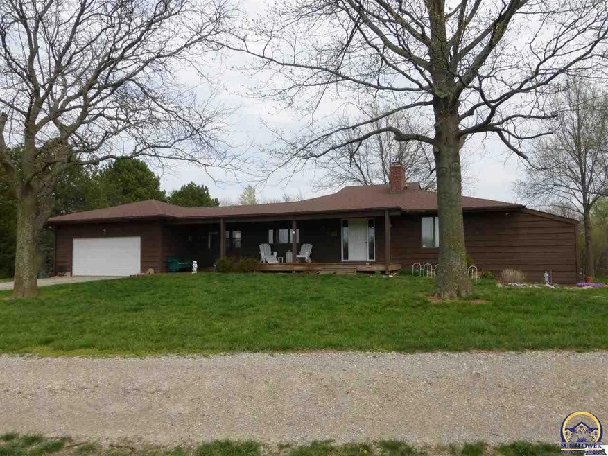 14893 126th Rd, Hoyt, KS 66440 - photo 1