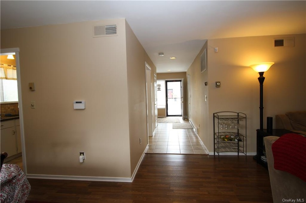 169 Heritage Hills unit C, Somers, NY 10589 - photo 1