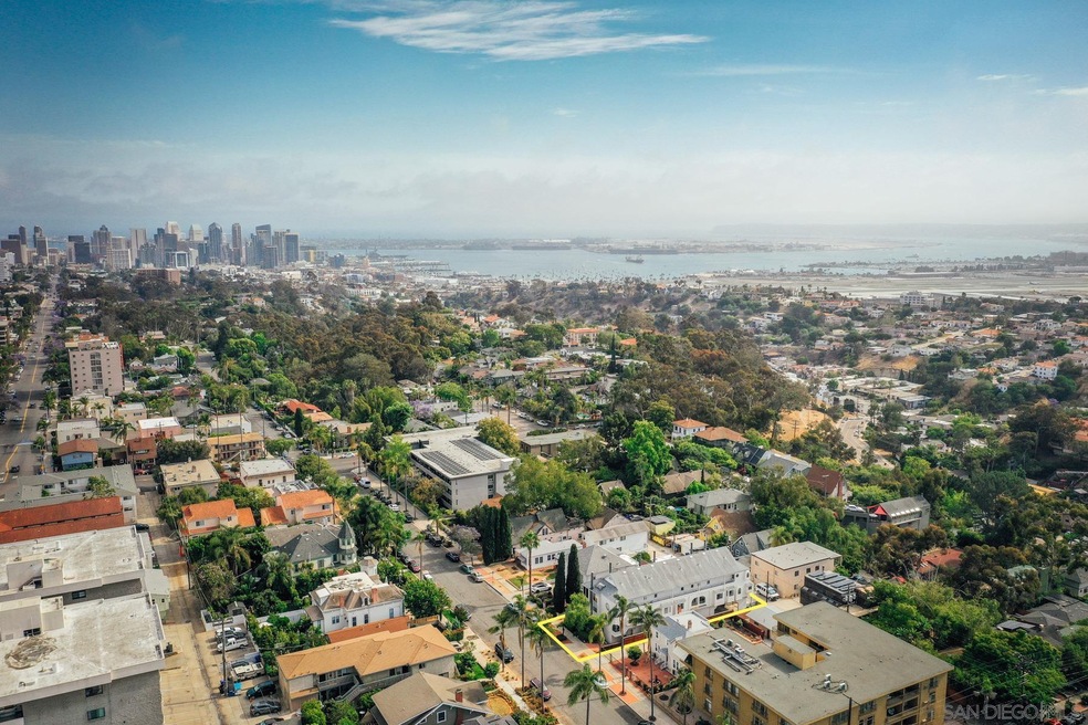 3568 Front St unit D, San Diego, CA 92103 - photo 1