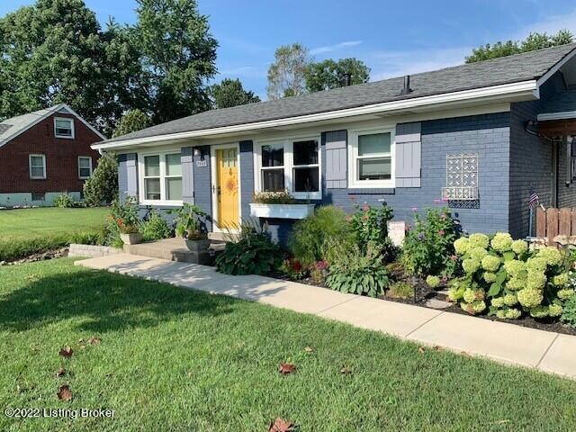 7908 Smyrna Pkwy, Louisville, KY 40228 - photo 1