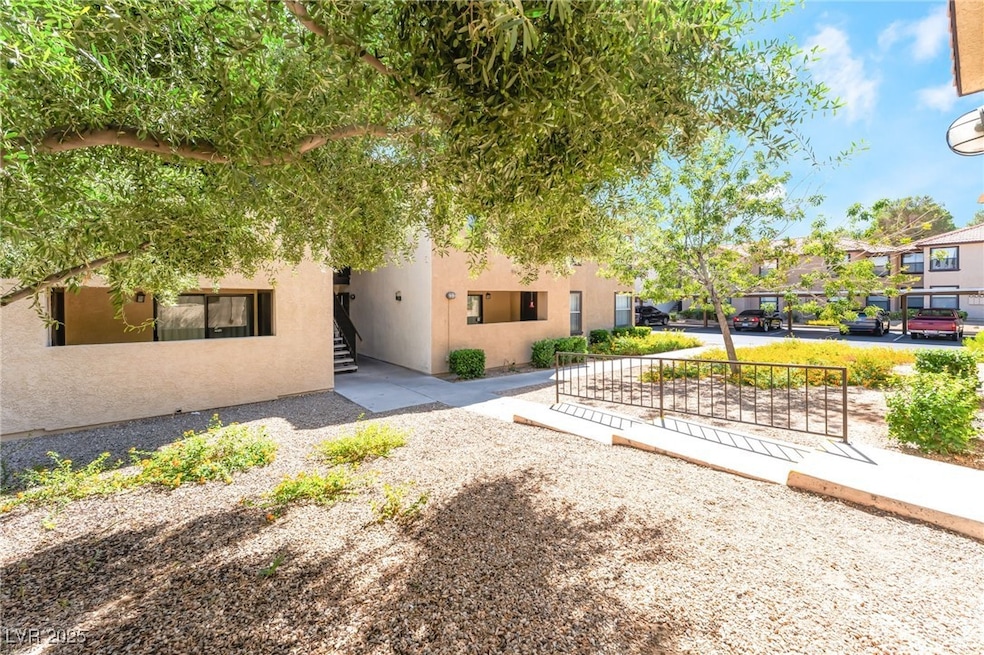 2451 N Rainbow Blvd unit 1123, Las Vegas, NV 89108 - photo 1