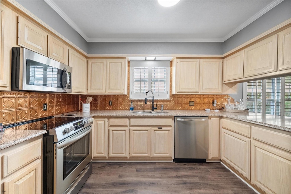 Sold • Co-Listing Agent