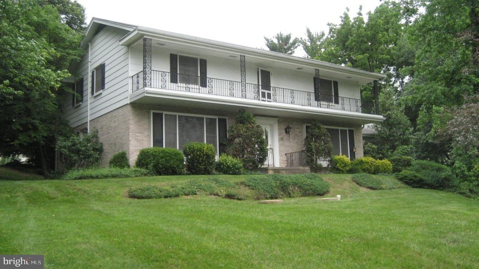 163 Riveredge Dr, Leola, PA 17540 - photo 1