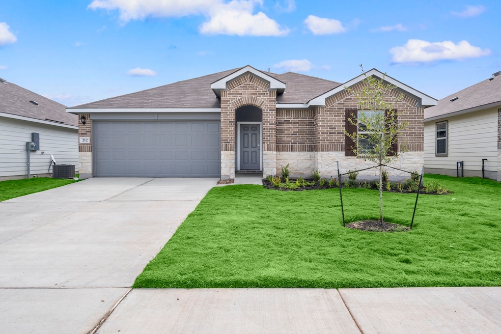 212 Barton Creek, Huntsville, TX 77340 - photo 1