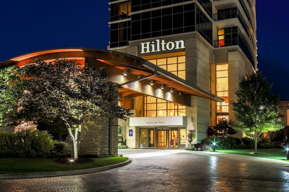hilton entr at night