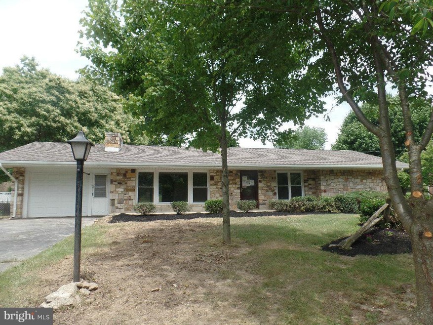 611 Houser Rd, Fayetteville, PA 17222 - photo 1