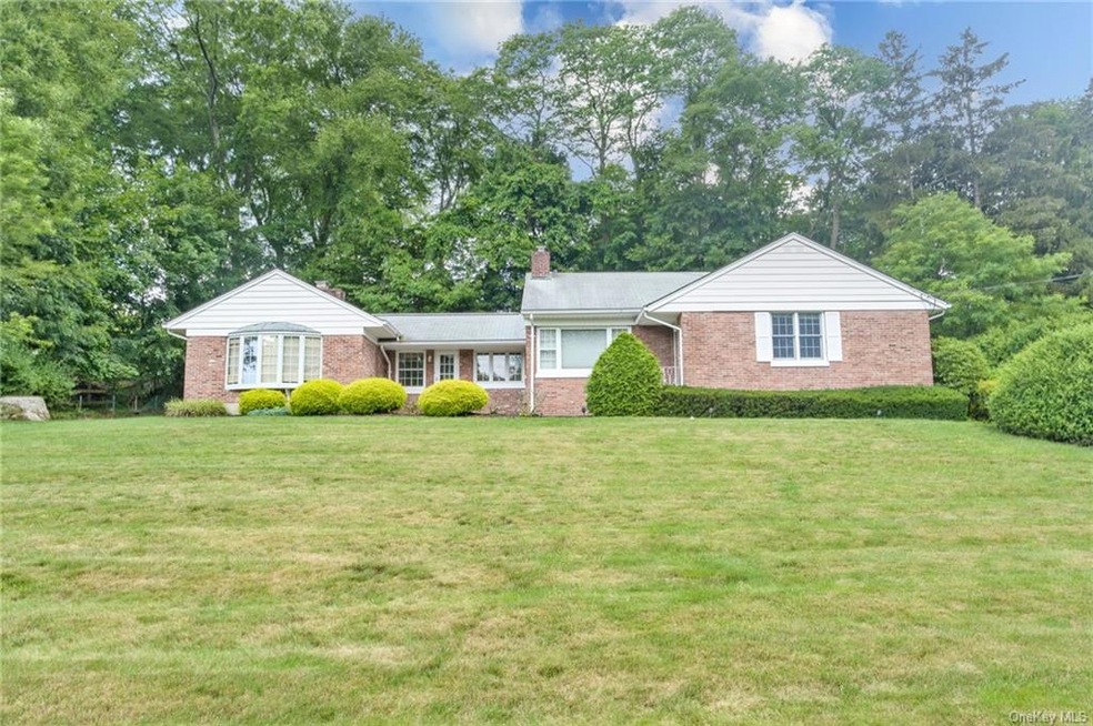 9 Havermill Rd, New City, NY 10956 - photo 1