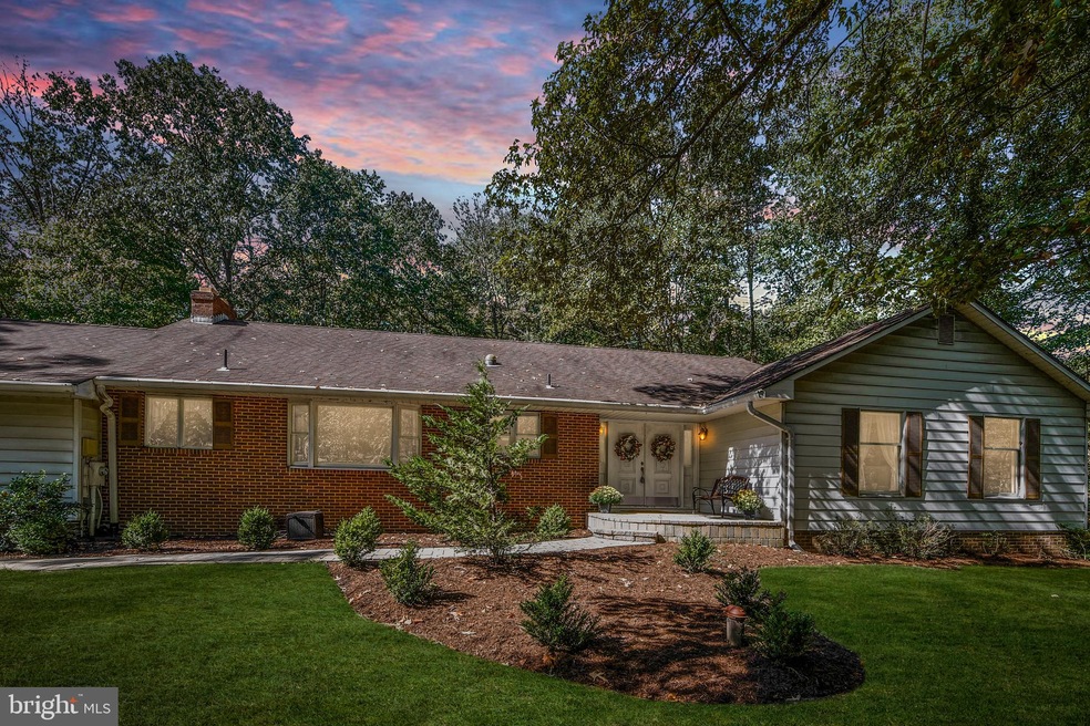 668 Santa Maria Ln, Davidsonville, MD 21035 - photo 1